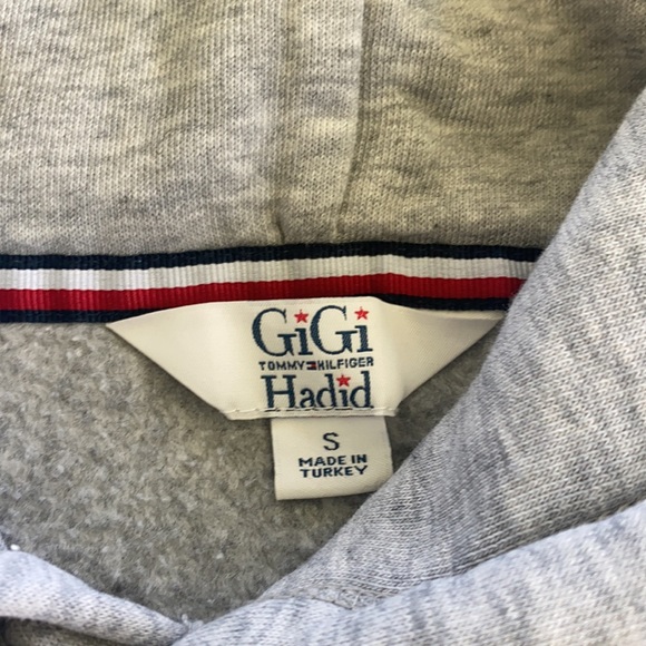 Tommy Hilfiger/Gigi Hadid Hoodie - Picture 3 of 4